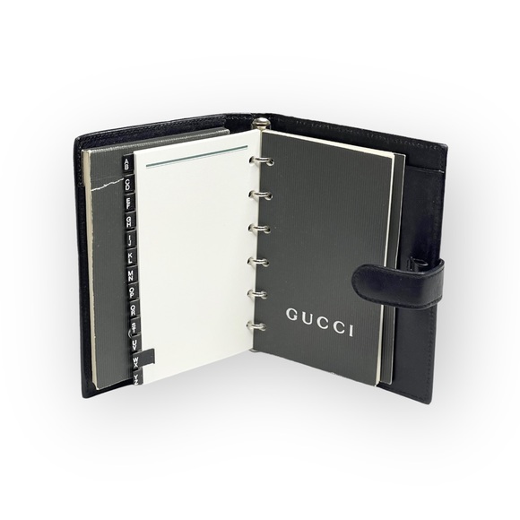 Vintage: Gucci ♛ Small Leather Daily Organizer Book ♛ Gold Logo Hardware Plaque - Picture 9 of 16